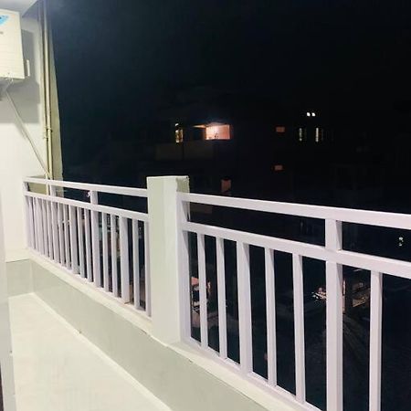 White Orchid, Unique & Stylish, Executive 2Bhk. Apartamento Guwahati Exterior foto