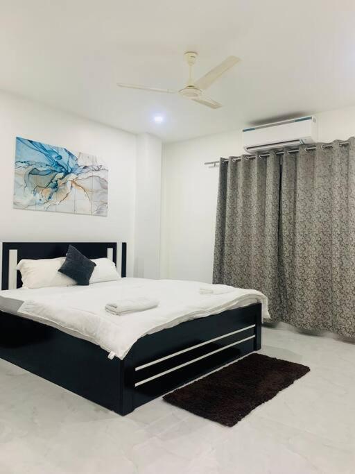 White Orchid, Unique & Stylish, Executive 2Bhk. Apartamento Guwahati Exterior foto